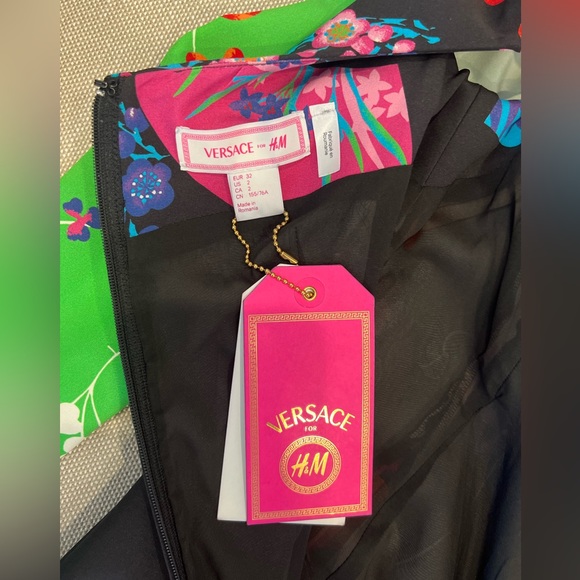 HM x Versace Mini Dress - Picture 8 of 8